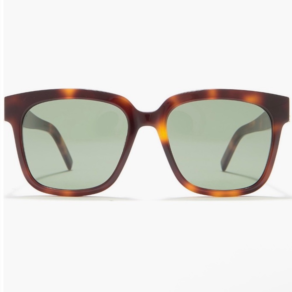 YSL Sunglasses - Picture 17 of 17